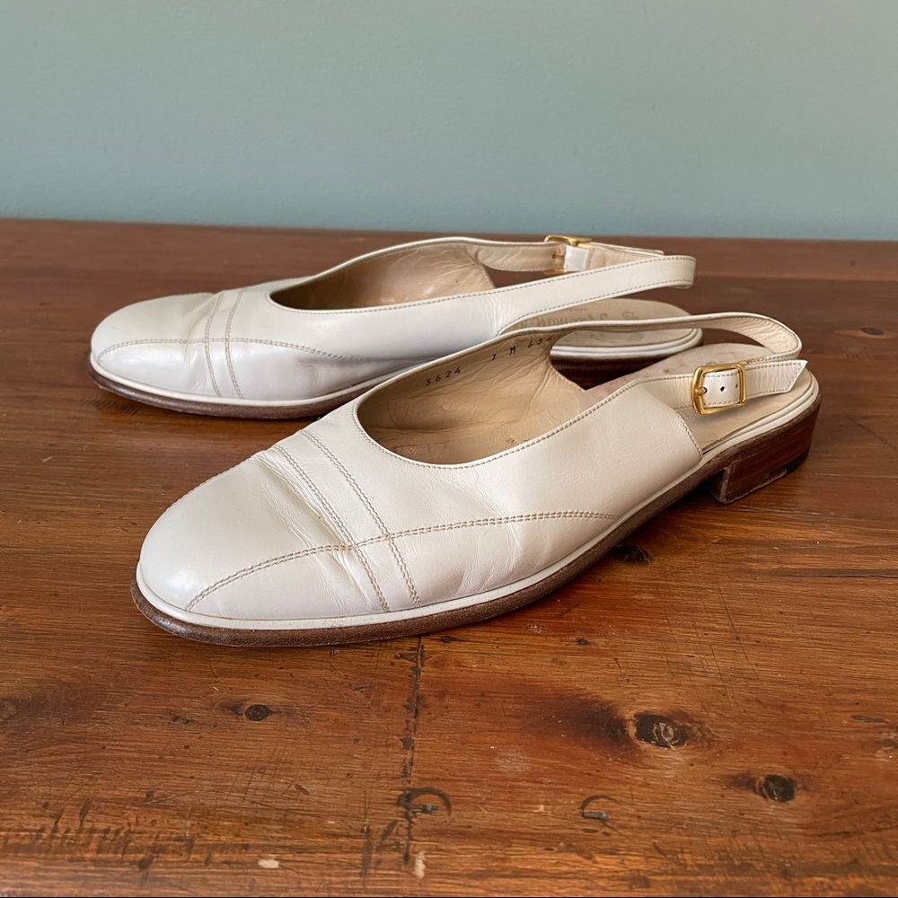 Gravati per Neiman Marcus leather slingback shoe - Picture 3 of 10